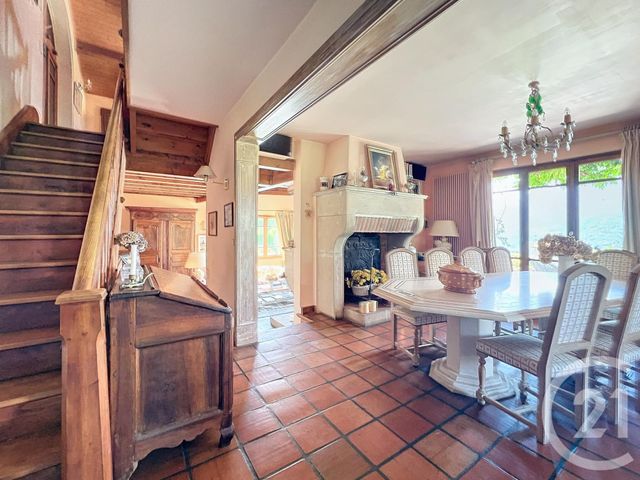 Maison à vendre - 9 pièces - 212 m2 - Thyez - 74 - RHONE-ALPES