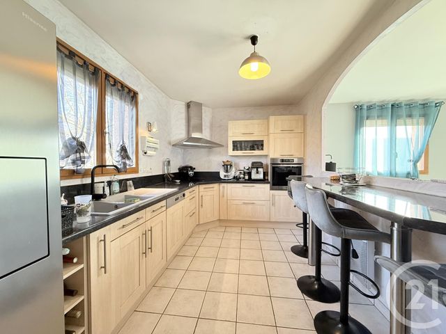 Maison à vendre - 4 pièces - 102,22 m2 - St Pierre En Faucigny - 74 - RHONE-ALPES