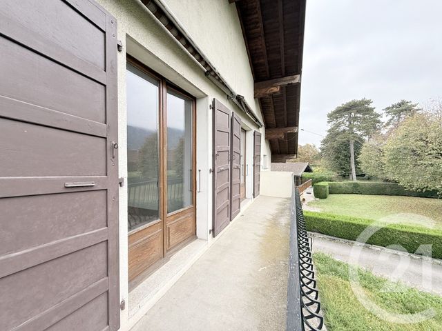Appartement T3 à vendre - 3 pièces - 60,91 m2 - St Pierre En Faucigny - 74 - RHONE-ALPES