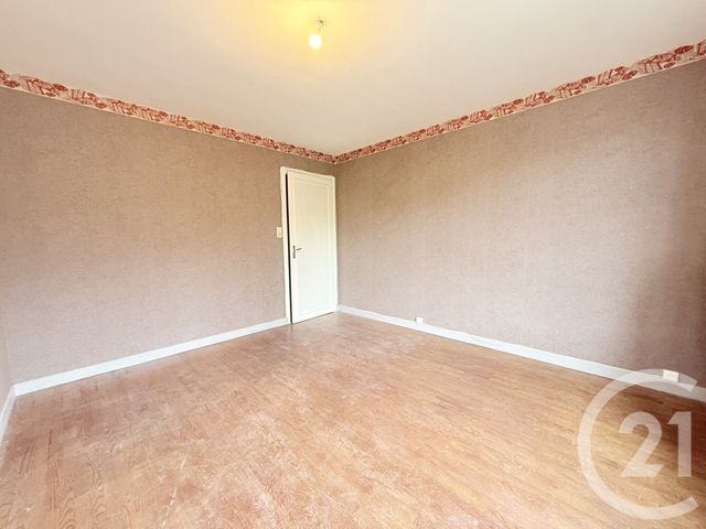 Appartement T3 à vendre - 3 pièces - 60,91 m2 - St Pierre En Faucigny - 74 - RHONE-ALPES
