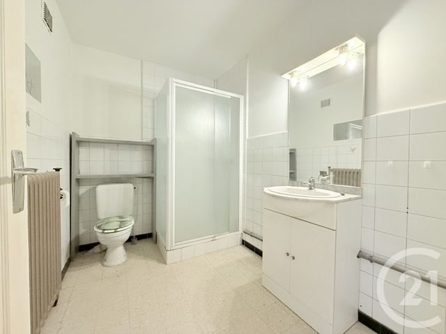 Appartement T3 à vendre - 3 pièces - 60,91 m2 - St Pierre En Faucigny - 74 - RHONE-ALPES