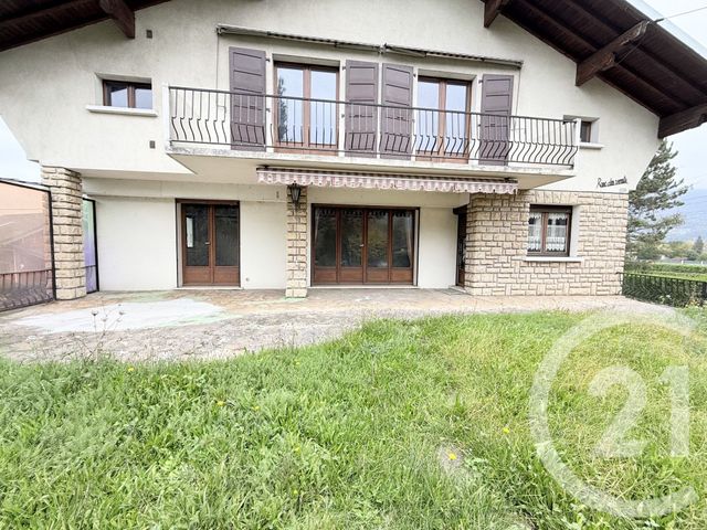 Appartement T4 à vendre - 4 pièces - 104,91 m2 - St Pierre En Faucigny - 74 - RHONE-ALPES