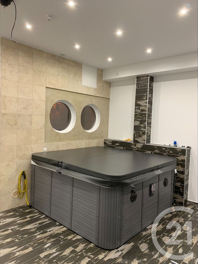 Divers &agrave; vendre - 88,61 m2 - St Pierre En Faucigny - 74 - RHONE-ALPES