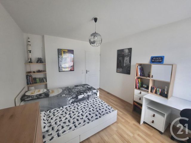 Appartement T3 à louer - 3 pièces - 61,89 m2 - St Pierre En Faucigny - 74 - RHONE-ALPES