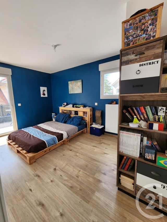 Appartement T2 &agrave; louer - 2 pi&egrave;ces - 40,13 m2 - St Pierre En Faucigny - 74 - RHONE-ALPES