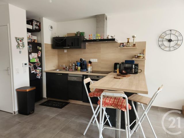 Appartement T2 &agrave; louer - 2 pi&egrave;ces - 40,13 m2 - St Pierre En Faucigny - 74 - RHONE-ALPES