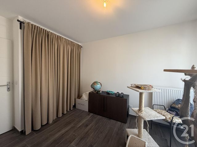 Appartement T3 &agrave; louer - 3 pi&egrave;ces - 63,68 m2 - St Pierre En Faucigny - 74 - RHONE-ALPES