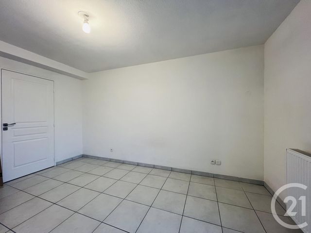 Appartement T2 &agrave; louer - 2 pi&egrave;ces - 45,29 m2 - Bonneville - 74 - RHONE-ALPES