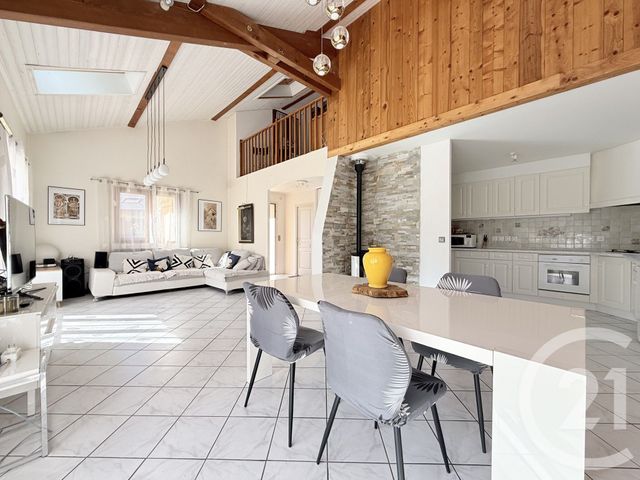 Maison &agrave; vendre - 5 pi&egrave;ces - 111 m2 - St Pierre En Faucigny - 74 - RHONE-ALPES