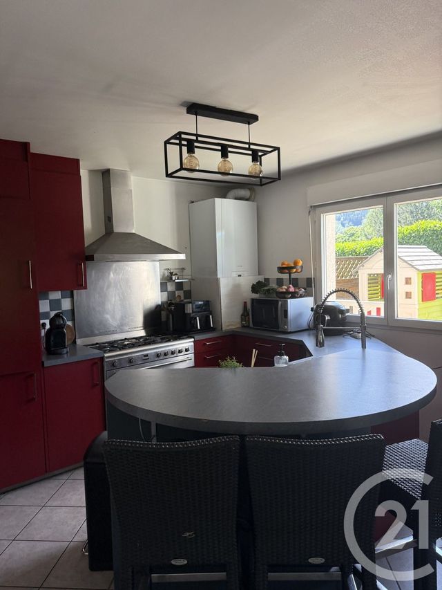 Appartement T3 &agrave; vendre - 3 pi&egrave;ces - 68 m2 - St Pierre En Faucigny - 74 - RHONE-ALPES
