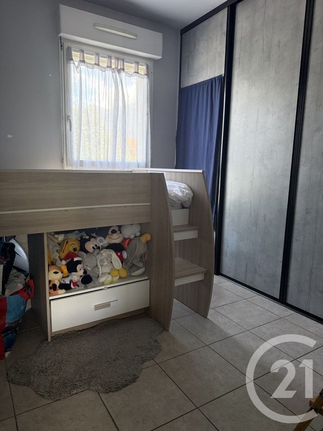 Appartement T3 &agrave; vendre - 3 pi&egrave;ces - 68 m2 - St Pierre En Faucigny - 74 - RHONE-ALPES