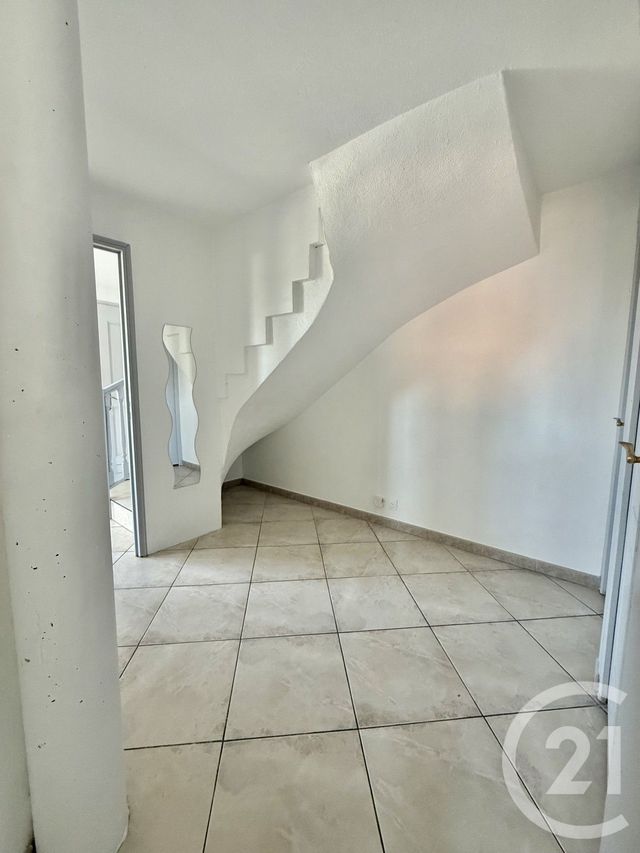 Appartement T3 &agrave; louer - 3 pi&egrave;ces - 77,06 m2 - Amancy - 74 - RHONE-ALPES