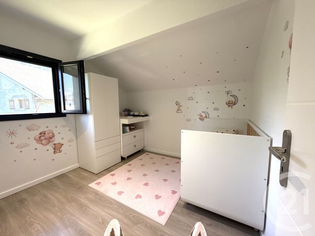 Maison &agrave; louer - 5 pi&egrave;ces - 80,24 m2 - St Pierre En Faucigny - 74 - RHONE-ALPES