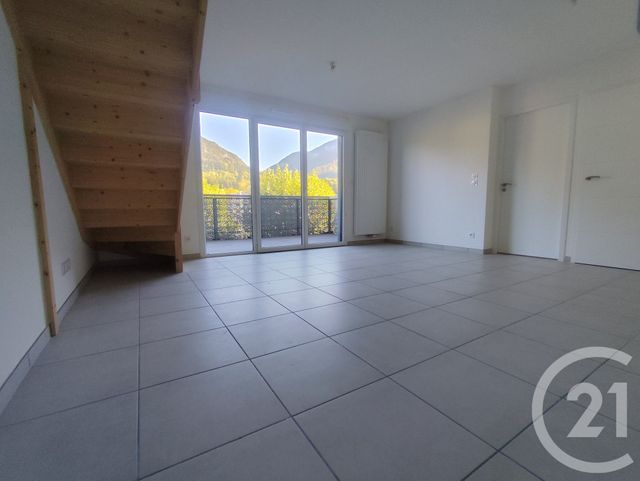 appartement - ST PIERRE EN FAUCIGNY - 74