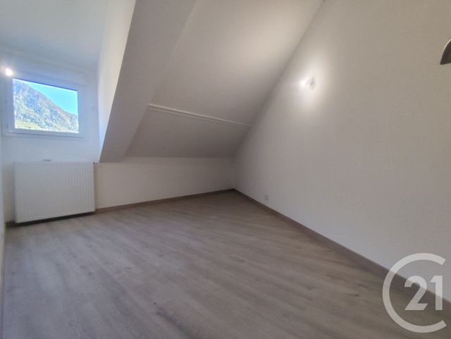 Appartement Duplex &agrave; vendre - 4 pi&egrave;ces - 73,94 m2 - St Pierre En Faucigny - 74 - RHONE-ALPES