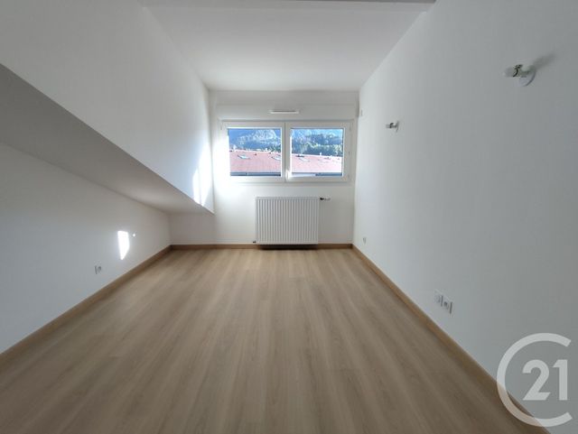 Appartement &agrave; vendre - 3 pi&egrave;ces - 69,10 m2 - St Pierre En Faucigny - 74 - RHONE-ALPES