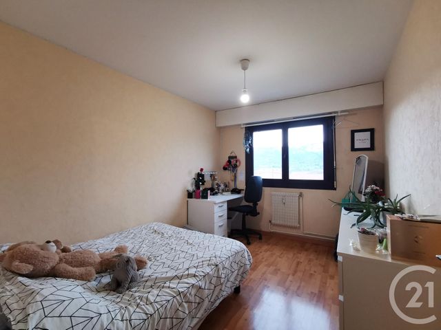 Appartement F4 à vendre - 4 pièces - 80,07 m2 - St Pierre En Faucigny - 74 - RHONE-ALPES