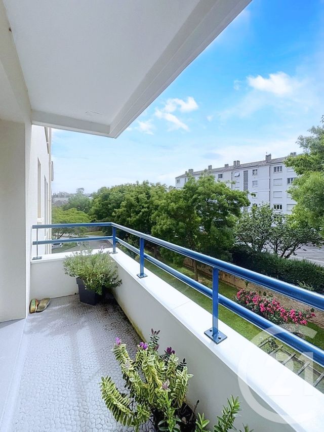 Appartement F3 &agrave; vendre - 3 pi&egrave;ces - 63,59 m2 - Laval - 53 - PAYS-DE-LOIRE