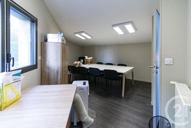 Murs à vendre à vendre - 133.0 m2 - 53 - Mayenne