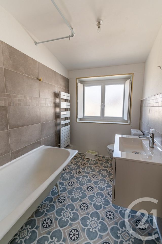 Maison &agrave; vendre - 7 pi&egrave;ces - 152 m2 - Laval - 53 - PAYS-DE-LOIRE