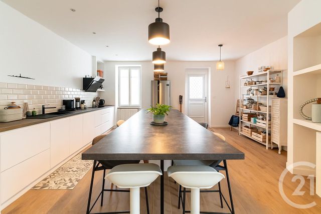 Maison à vendre - 10 pièces - 245 m2 - Laval - 53 - PAYS-DE-LOIRE