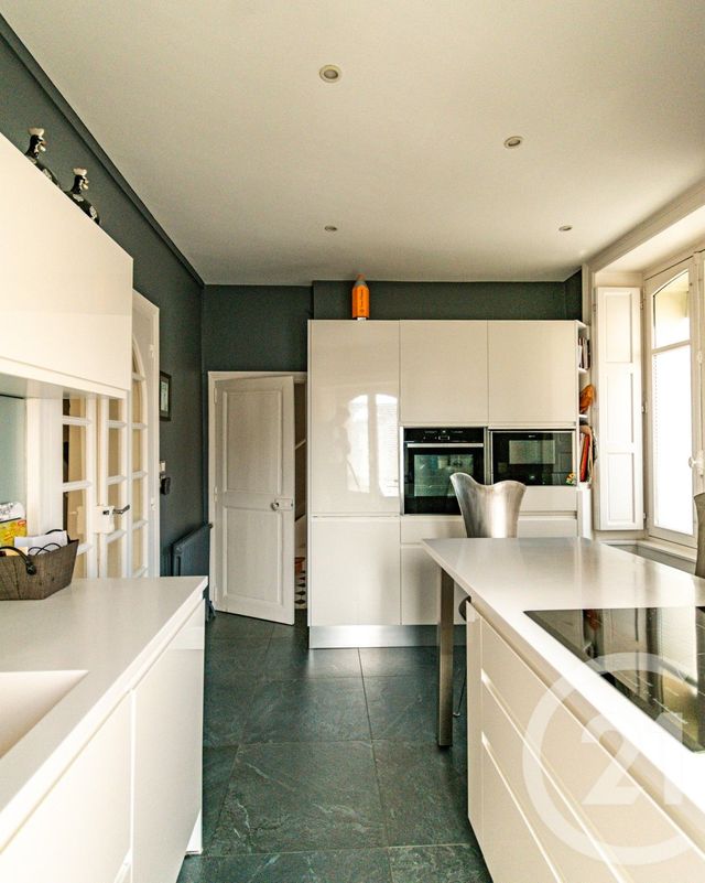 Maison à vendre - 9 pièces - 201,55 m2 - Laval - 53 - PAYS-DE-LOIRE