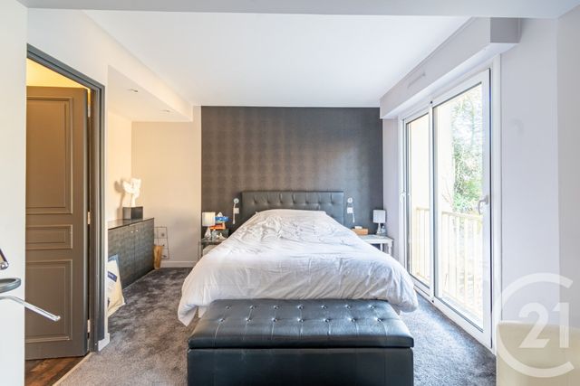 Appartement &agrave; vendre - 7 pi&egrave;ces - 180,68 m2 - Laval - 53 - PAYS-DE-LOIRE