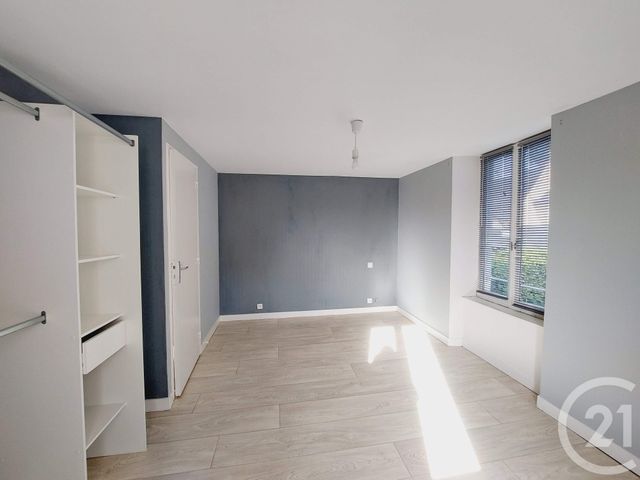 Appartement à vendre - 5 pièces - 85,19 m2 - Laval - 53 - PAYS-DE-LOIRE