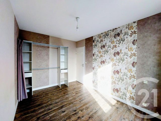 Appartement à vendre - 5 pièces - 85,19 m2 - Laval - 53 - PAYS-DE-LOIRE