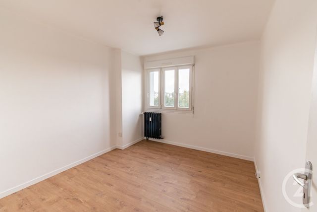 Appartement T4 &agrave; vendre - 4 pi&egrave;ces - 74 m2 - Laval - 53 - PAYS-DE-LOIRE