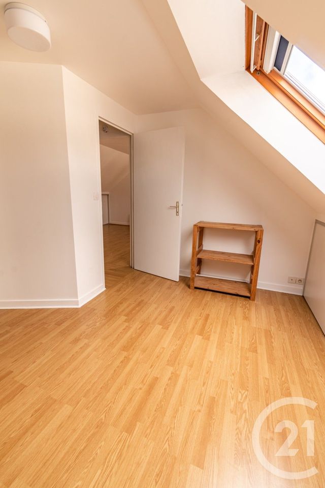 Appartement Duplex &agrave; vendre - 4 pi&egrave;ces - 82 m2 - Laval - 53 - PAYS-DE-LOIRE