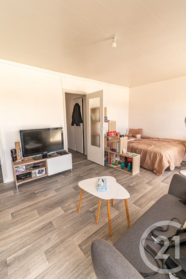 Appartement T1 &agrave; vendre - 1 pi&egrave;ce - 30,75 m2 - Laval - 53 - PAYS-DE-LOIRE