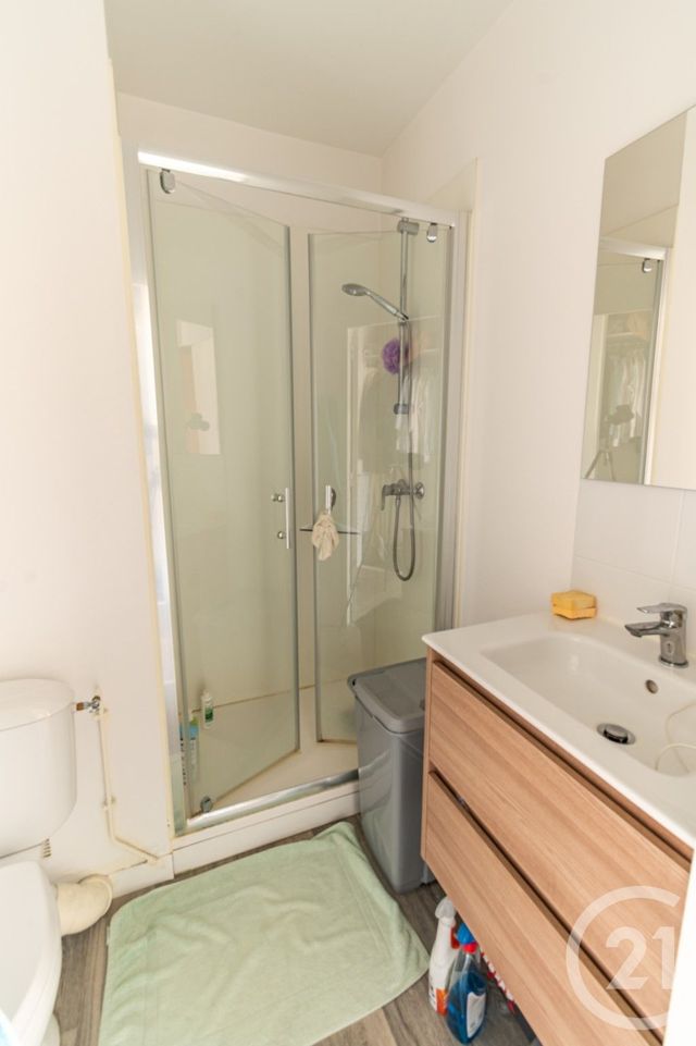 Appartement T1 &agrave; vendre - 1 pi&egrave;ce - 30,75 m2 - Laval - 53 - PAYS-DE-LOIRE