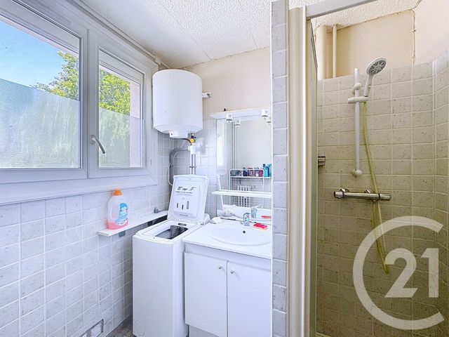 Appartement &agrave; vendre - 3 pi&egrave;ces - 53,20 m2 - Laval - 53 - PAYS-DE-LOIRE