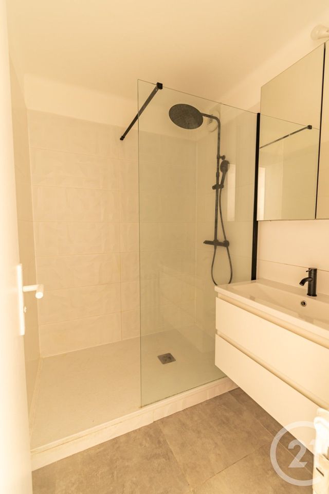 Appartement T5 &agrave; vendre - 5 pi&egrave;ces - 85 m2 - Laval - 53 - PAYS-DE-LOIRE