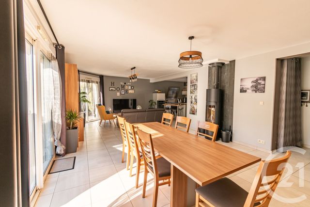 Maison &agrave; vendre - 7 pi&egrave;ces - 185 m2 - Nuille Sur Vicoin - 53 - PAYS-DE-LOIRE