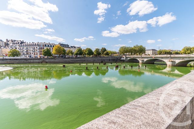 Appartement Local &agrave; vendre - 4 pi&egrave;ces - 83,50 m2 - Laval - 53 - PAYS-DE-LOIRE
