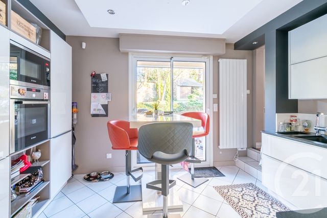 Appartement &agrave; vendre - 7 pi&egrave;ces - 180,68 m2 - Laval - 53 - PAYS-DE-LOIRE