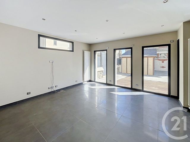 Maison &agrave; vendre - 9 pi&egrave;ces - 186 m2 - Laval - 53 - PAYS-DE-LOIRE