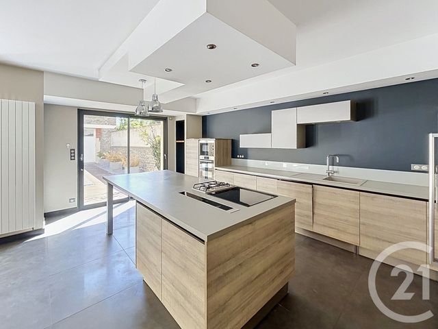 Maison &agrave; vendre - 9 pi&egrave;ces - 186 m2 - Laval - 53 - PAYS-DE-LOIRE