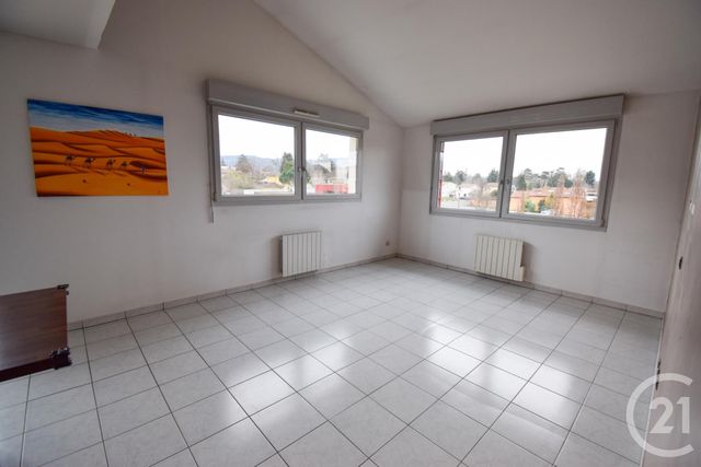 Appartement F3 à vendre - 3 pièces - 75,79 m2 - Les Cheres - 69 - RHONE-ALPES