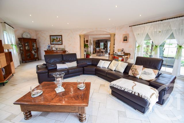 Maison à vendre - 6 pièces - 168 m2 - Savigneux - 01 - RHONE-ALPES