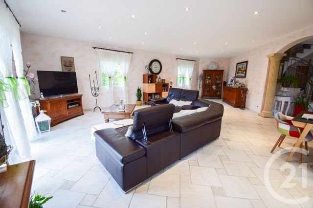 Maison à vendre - 6 pièces - 168 m2 - Savigneux - 01 - RHONE-ALPES