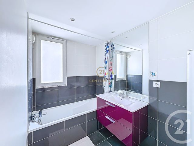 Appartement T3 &agrave; vendre - 3 pi&egrave;ces - 60,86 m2 - Lyon - 69008 - RHONE-ALPES