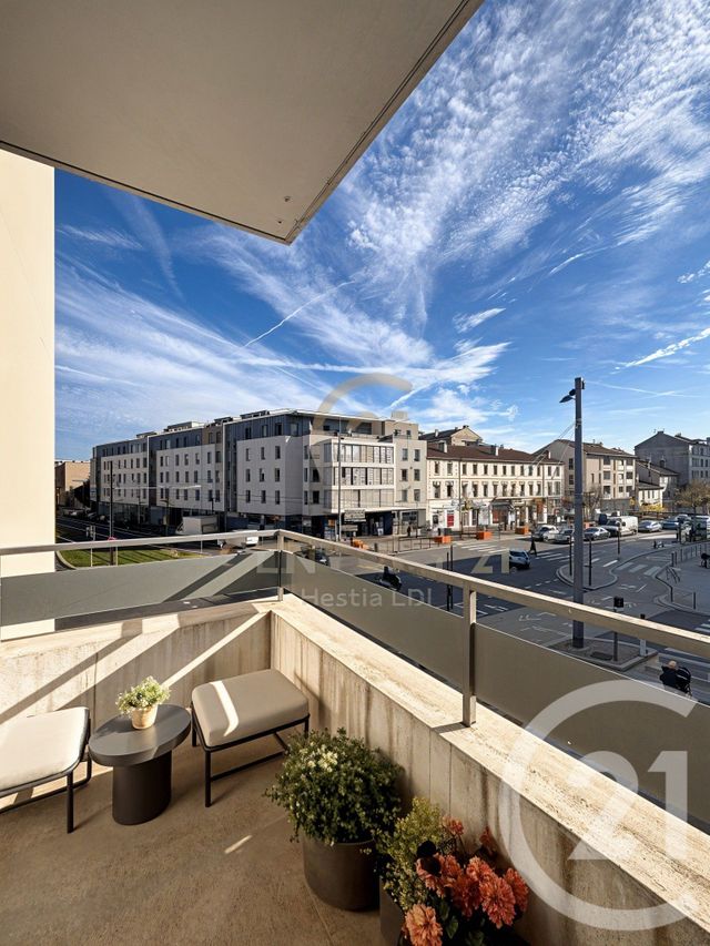 Appartement F3 à vendre - 3 pièces - 55,62 m2 - Lyon - 69008 - RHONE-ALPES