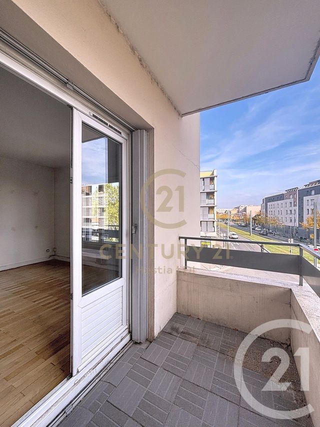Appartement F3 à vendre - 3 pièces - 57 m2 - Lyon - 69008 - RHONE-ALPES
