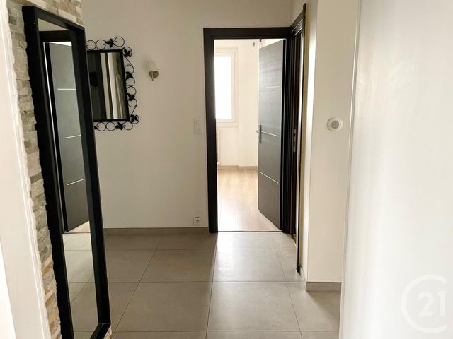 Appartement T5 &agrave; louer - 5 pi&egrave;ces - 83,09 m2 - Lyon - 69008 - RHONE-ALPES