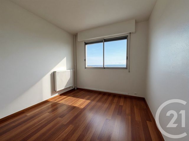 Appartement F5 &agrave; louer - 5 pi&egrave;ces - 97,43 m2 - Venissieux - 69 - RHONE-ALPES