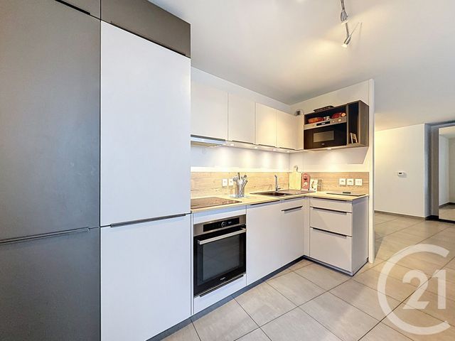 Appartement F4 à louer - 4 pièces - 101,50 m2 - Lyon - 69008 - RHONE-ALPES