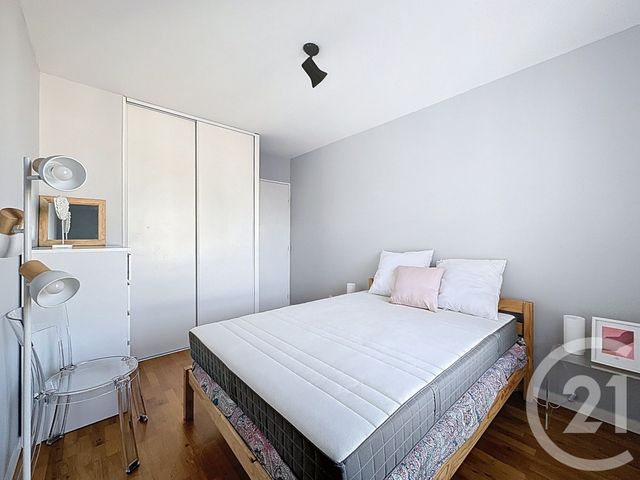 Appartement F4 &agrave; louer - 4 pi&egrave;ces - 110,81 m2 - Lyon - 69004 - RHONE-ALPES